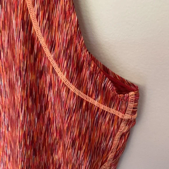 Athleta Top - L - Picture 3 of 5